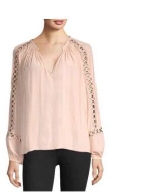 Women's Blush V-Neck Blouse with Metal Grommet trim size M